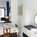 Lo Scuopolo By Interhome Daire Ischia