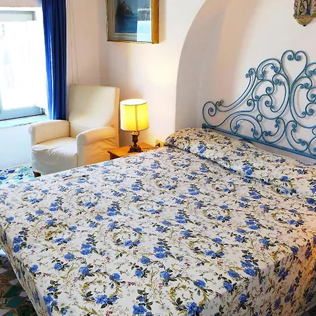 Apartment Lo Scuopolo-2 By Interhome Ischia